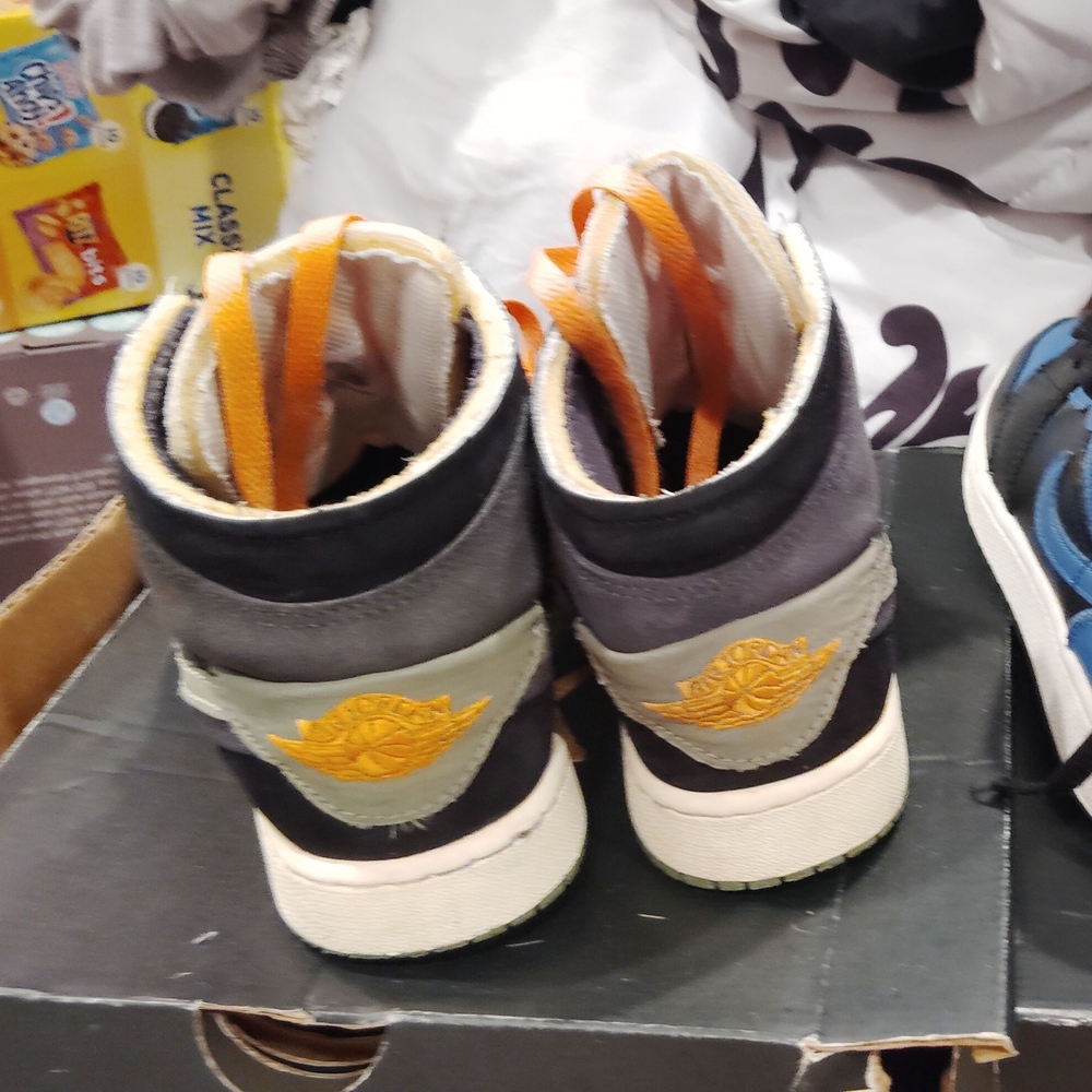 Black and Gray High-Top Sneakers with Orange Laces - Picture 3 of 5